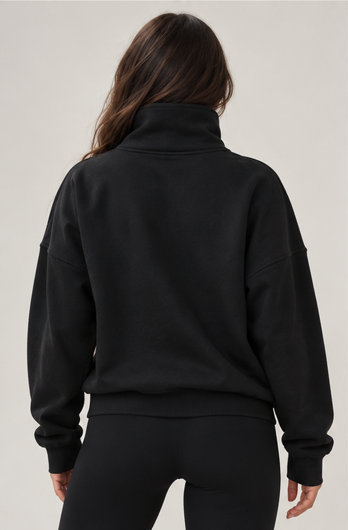 Edge Cozy Half Zip Sweater van achteren, rechte pasvorm met brede boord onderaan.
